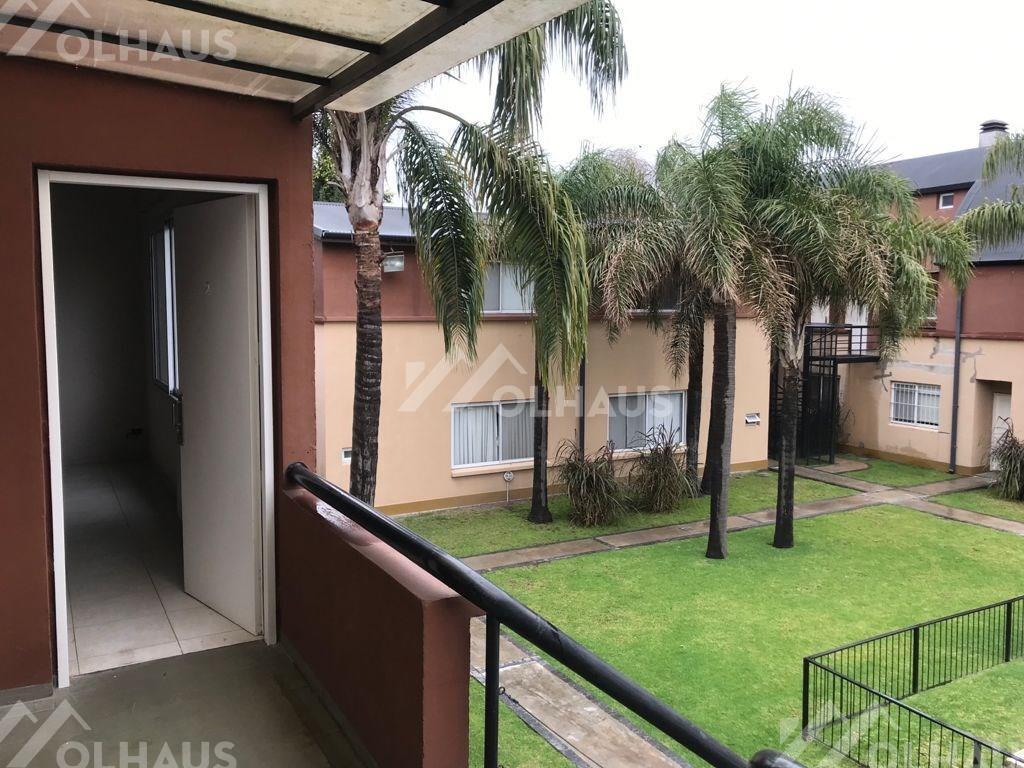 Foto de Departamento Dúplex en Venta en Villa Morra, Pilar, G.B.A. Zona Norte, imagen 2