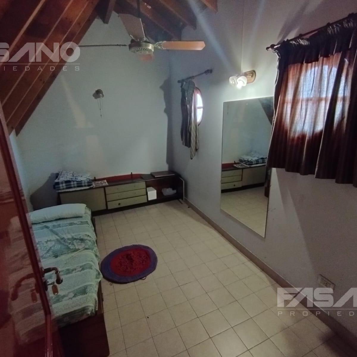 Casa en Venta en Villa Devoto - Acepta Permuta 5