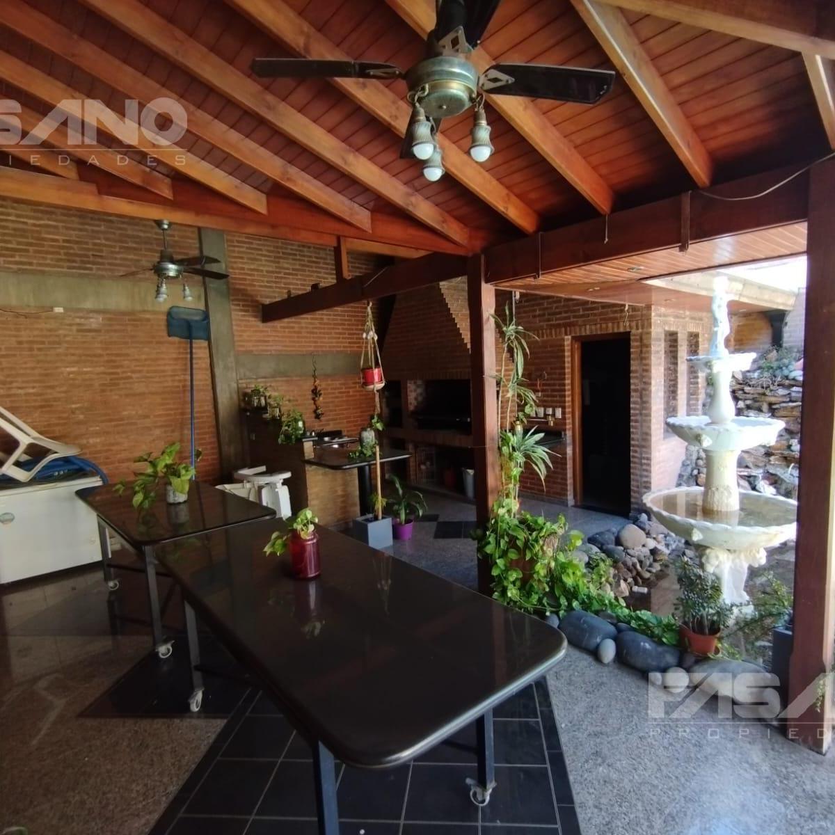 Casa en Venta en Villa Devoto - Acepta Permuta 4