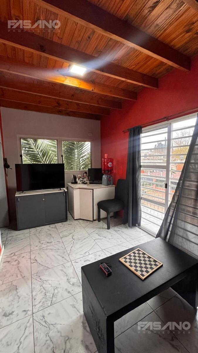 Venta Casa Multifamiliar en Zona San Andrés 2