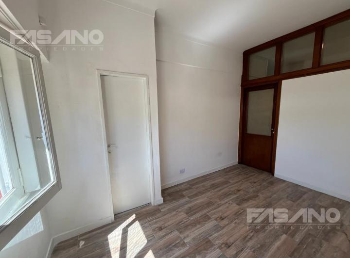 MONOAMBIENTE EN ALQUILER, APTO PROFESIONAL, CENTRO , VILLA BALLESTER. 5