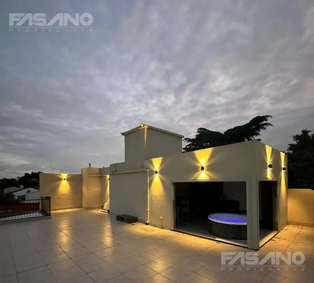 PH 5 AMB. CON LUJOSO DISEÑO EN VENTA - VILLA BALLESTER 3