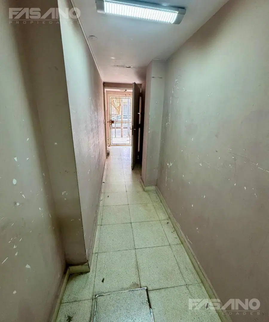 Depósito / Local 120m² c / Baño en Villa Lynch Ideal Logística, Local comercial. 5