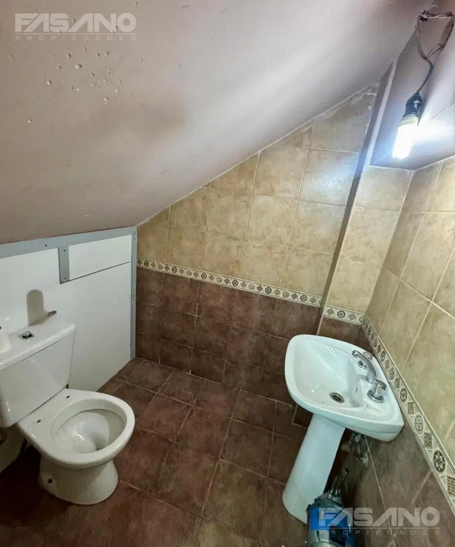Local PB   Depósito 120m² (1° Piso por Escalera) en Villa Lynch – ¡Ideal Logística!" 3