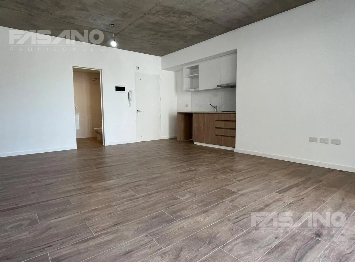 DEPARTAMENTO MONOAMBIENTE A ESTRENAR EN VENTA - BALLESTER CENTRO 5