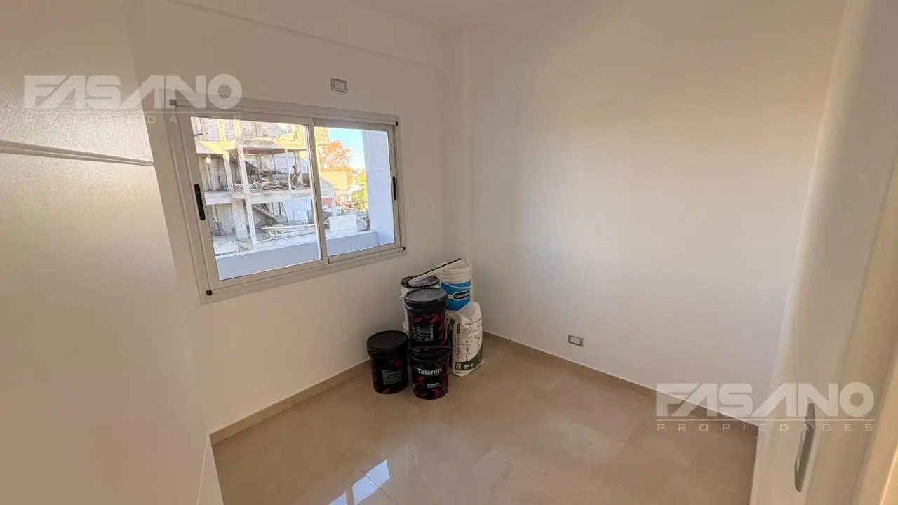 Departamento en Villa Ballester 5
