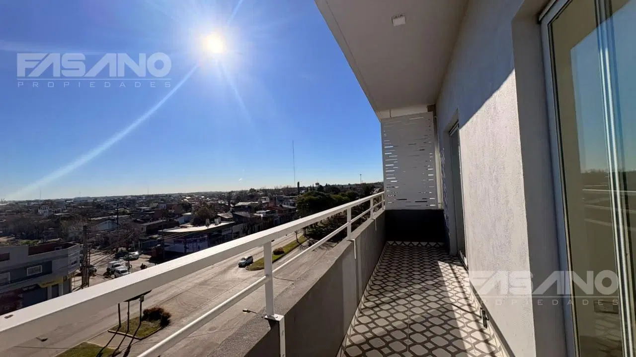 Departamento en Villa Ballester 8
