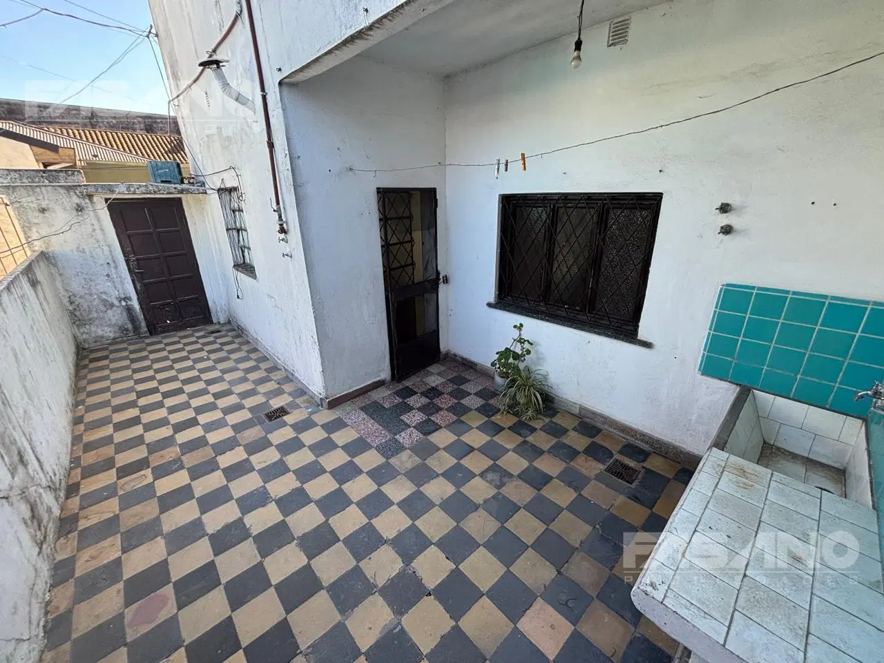 PH 3 AMB. CON PATIO EN ALQUILER - JOSE LEON SUAREZ 8