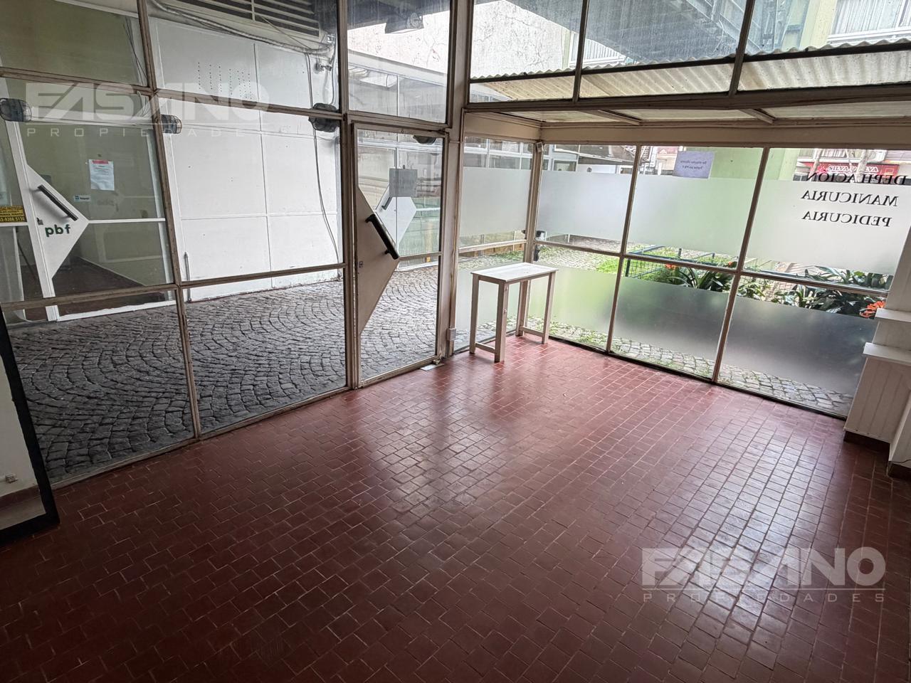 Foto de LOCAL | A MTS DE TRIBUNALES | SAN ISIDRO, imagen 5