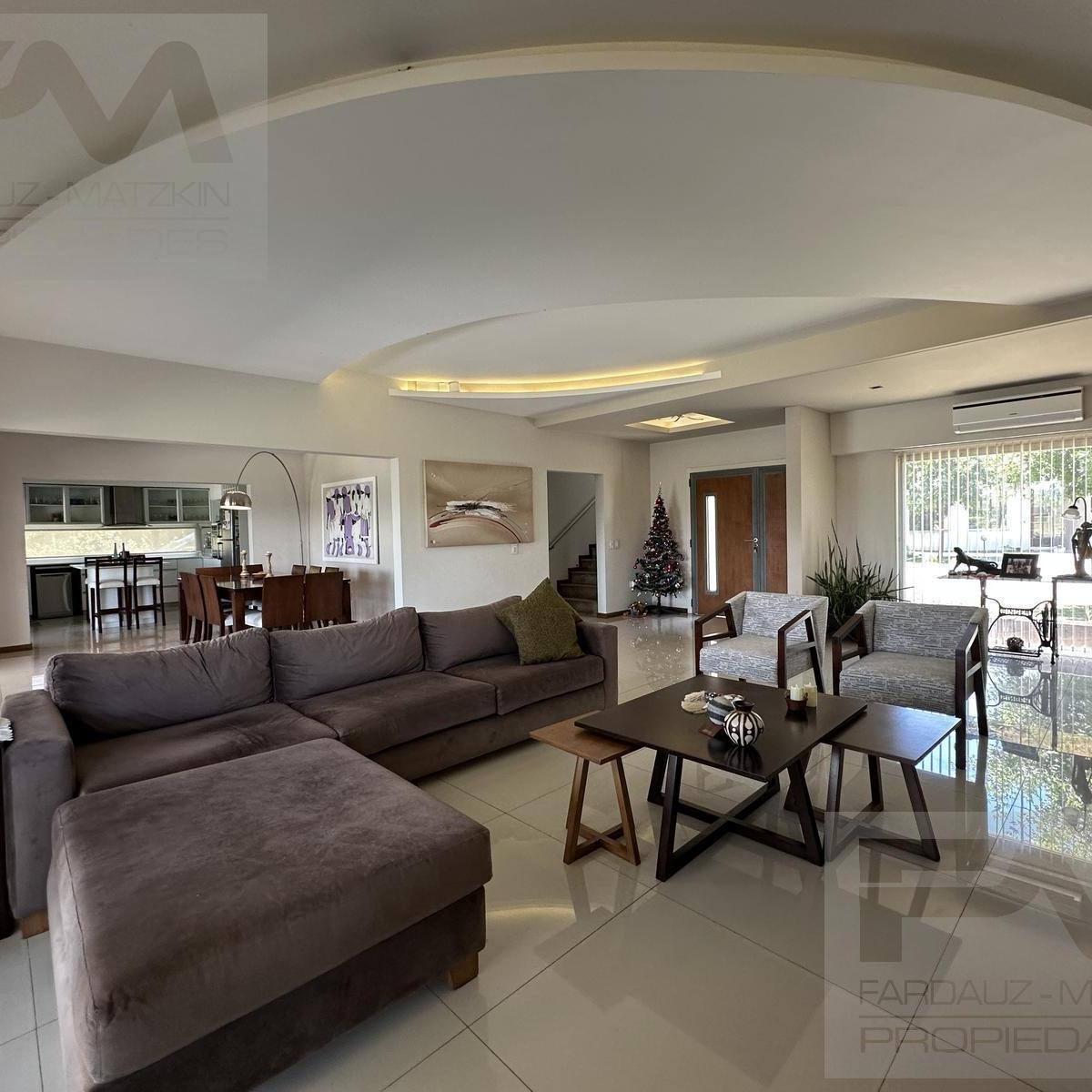 Foto de Casa en venta en country Terravista con fondo a lago, imagen 4