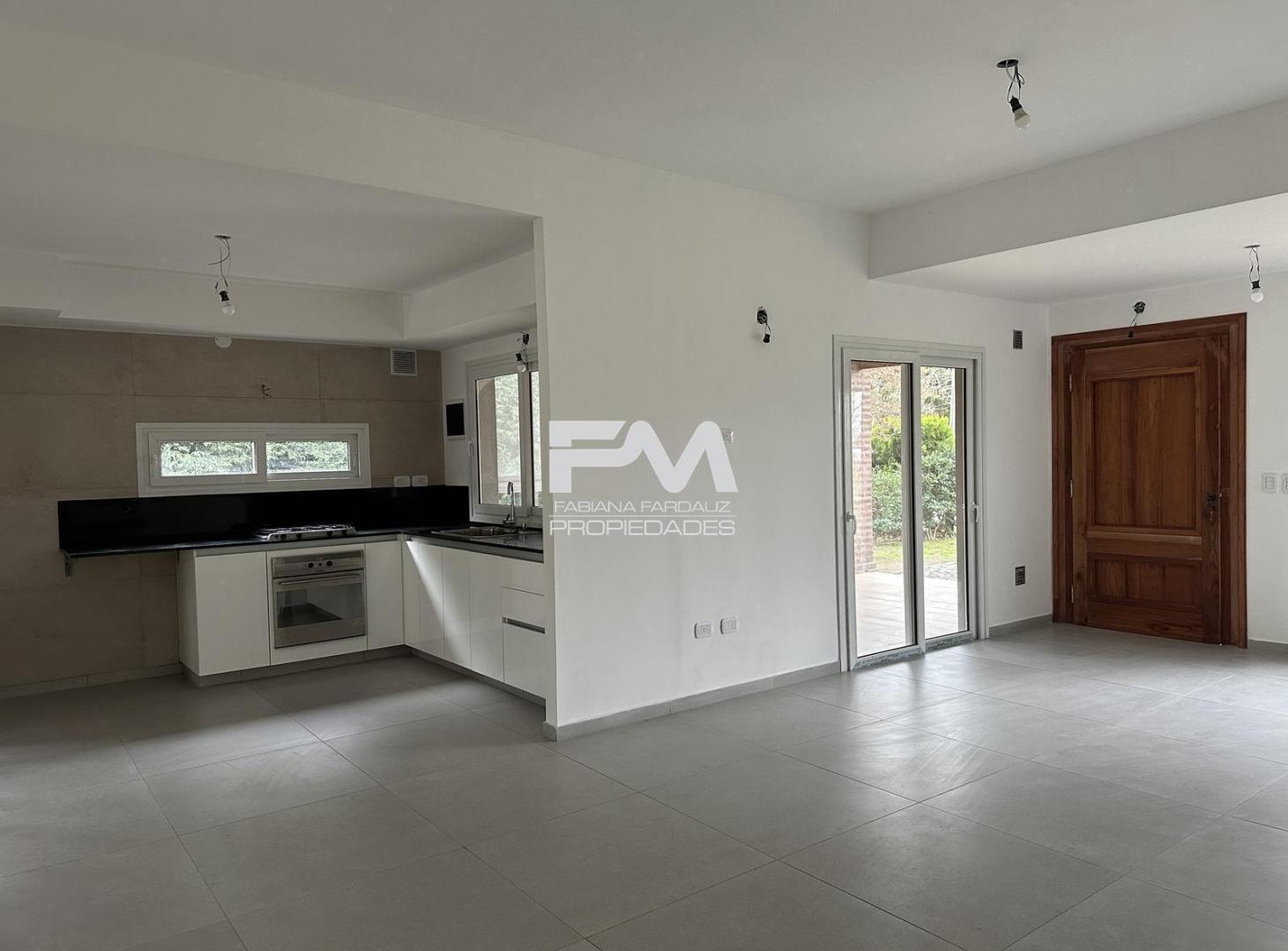 Foto de Casa en venta Country Banco Provincia, imagen 2