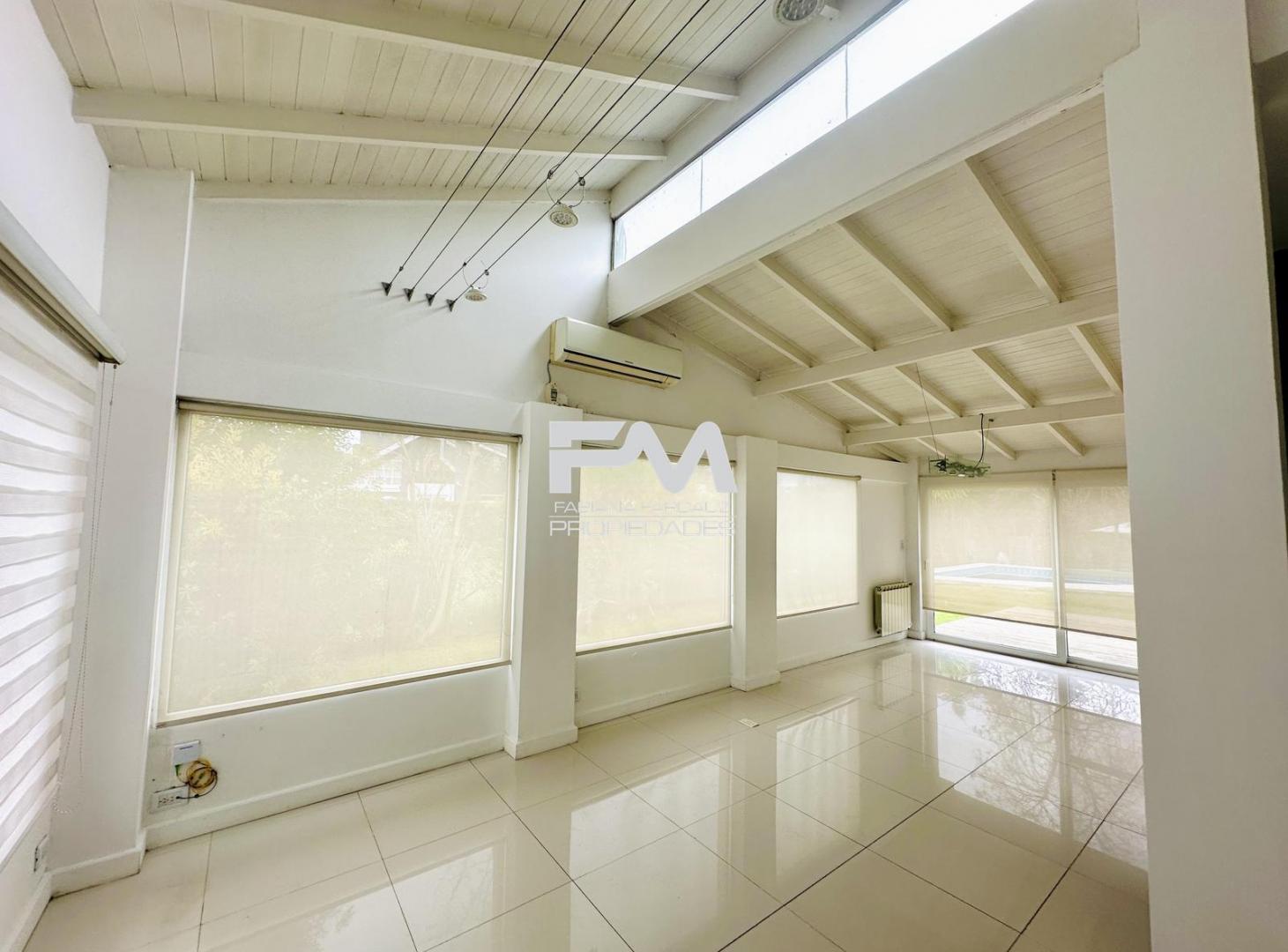 Foto de CASA EN VENTA COUNTRY BANCO PROVINCIA, imagen 5