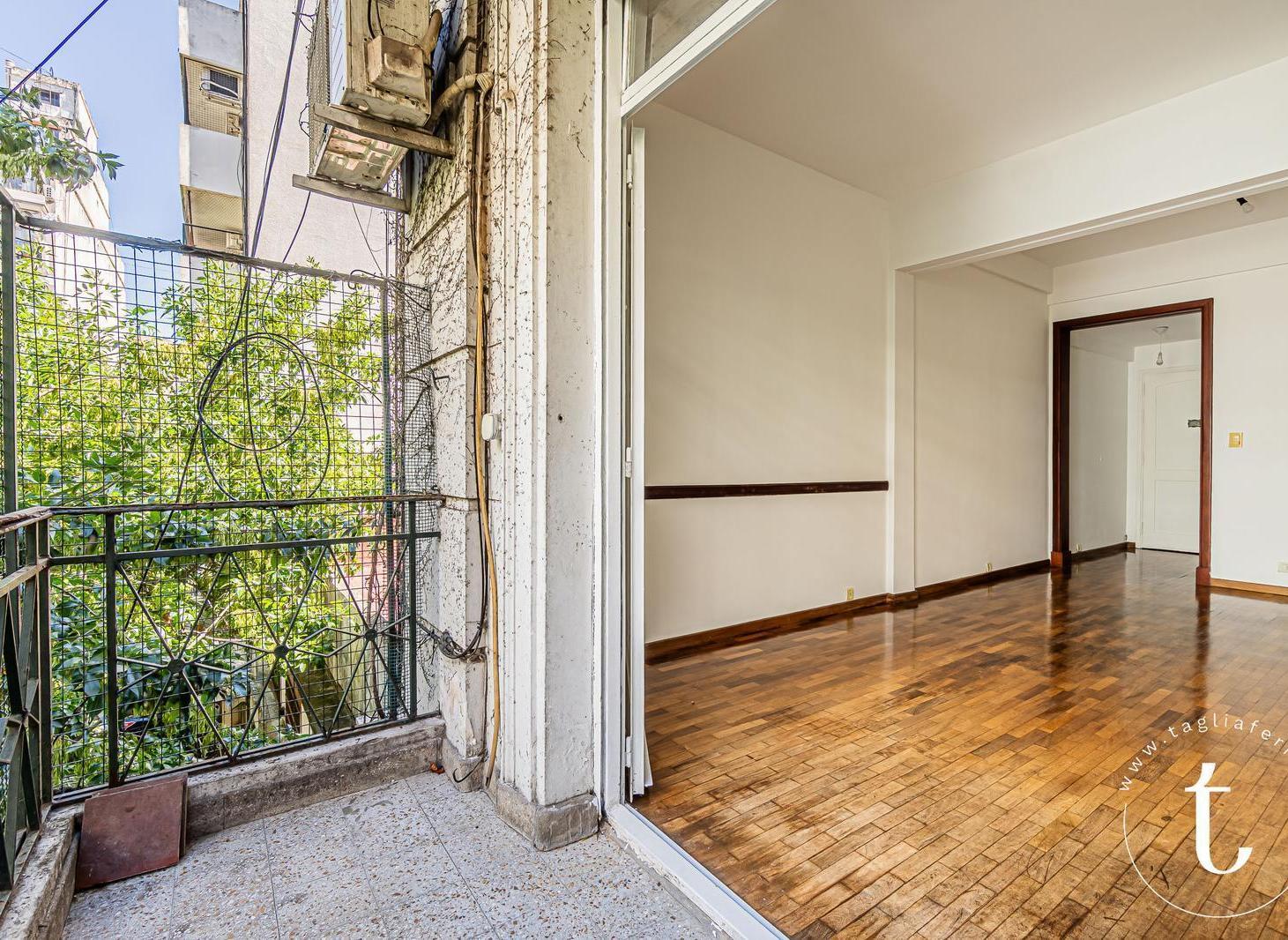 Foto de Semipiso de Estilo. Tres Ambientes con Balcón, en Almagro., imagen 3