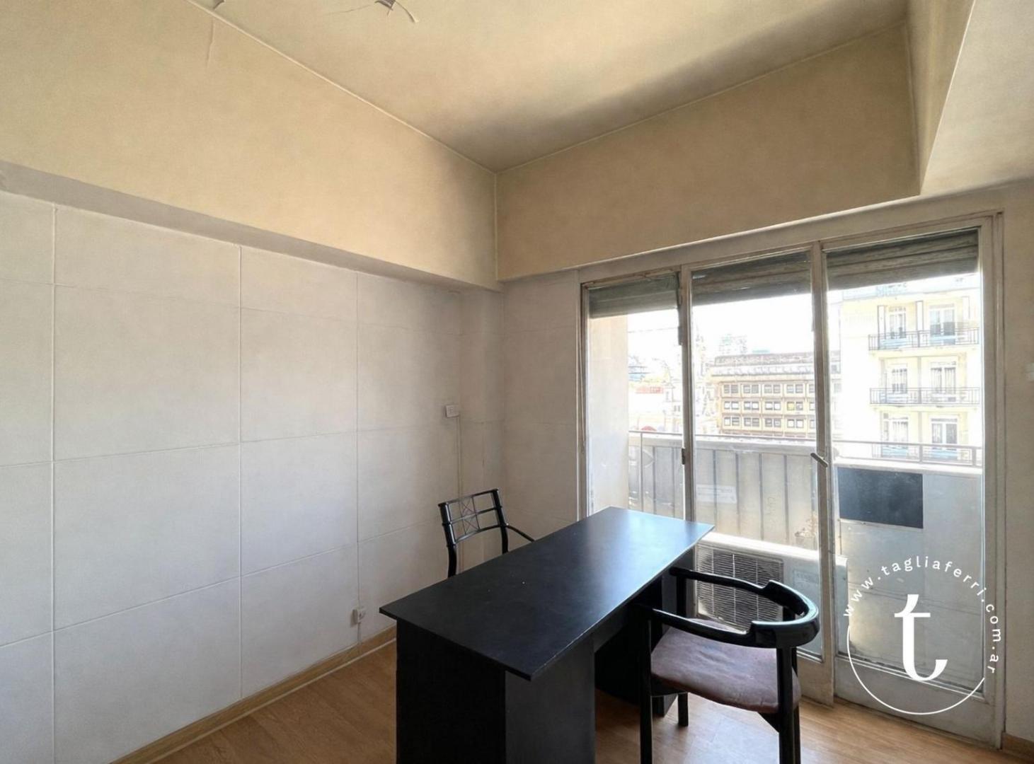 Foto de 89m²| Usd 1.382/m2 | 4 ambientes | A reciclar | Piso 6, imagen 1
