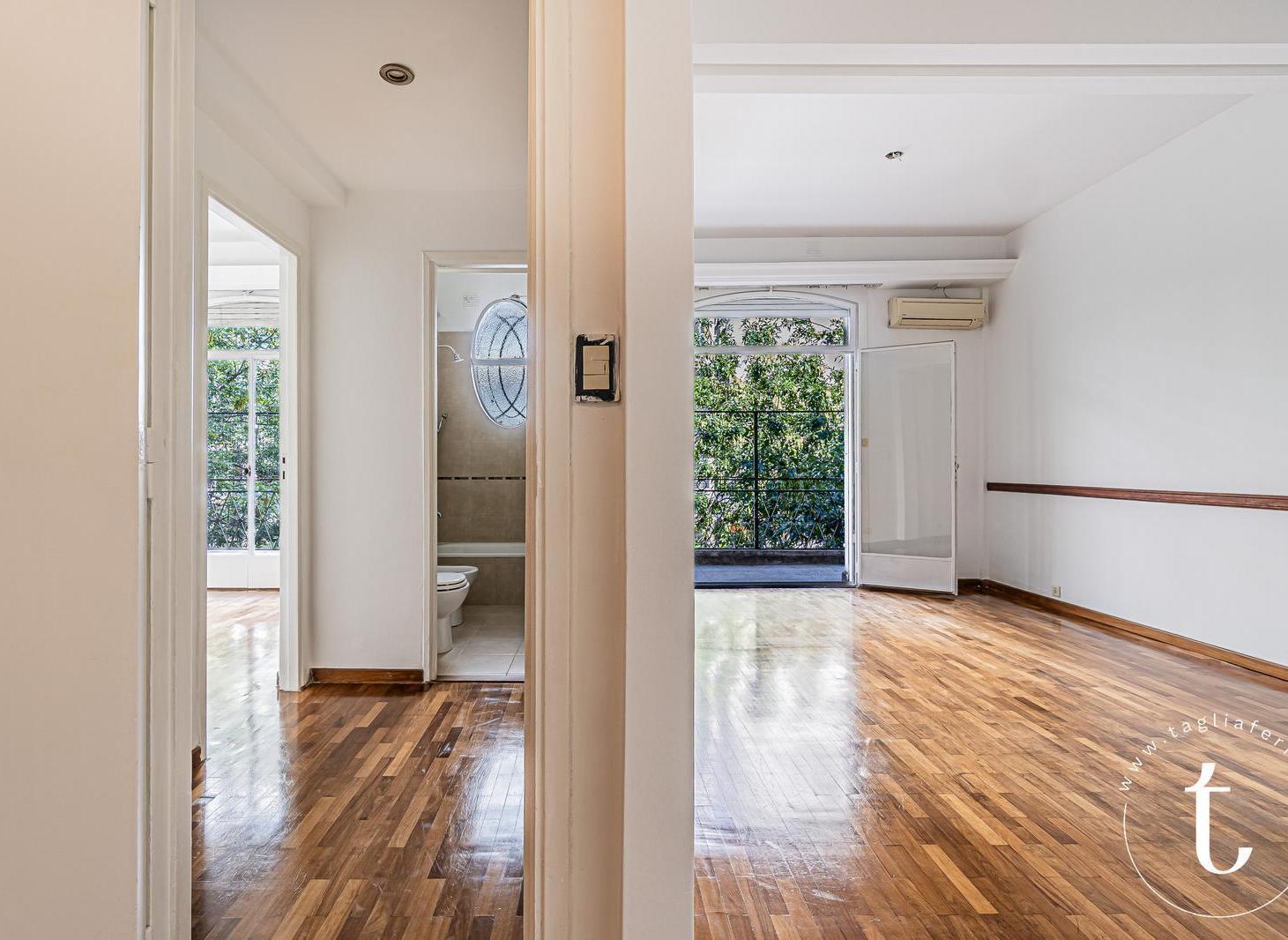 Foto de Semipiso de Estilo. Tres Ambientes con Balcón, en Almagro., imagen 1