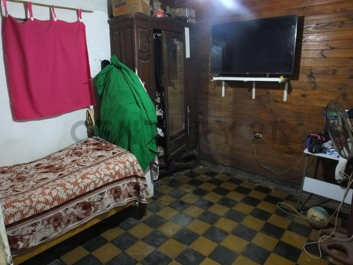 Venta de Lote con Casa a Refaccionar 2