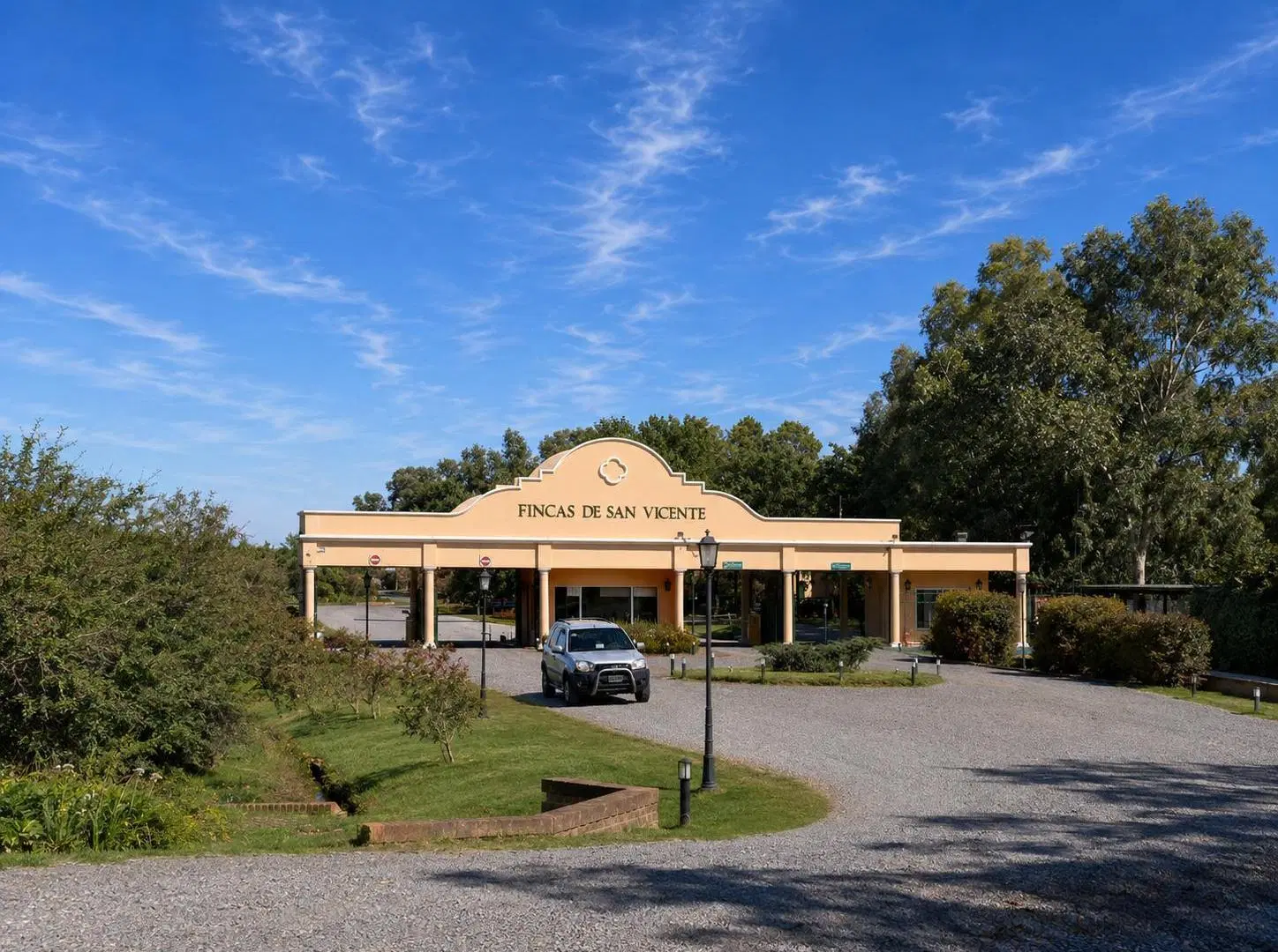 Lote Fondo a Laguna en Fincas de San Vicente I 728m² 5