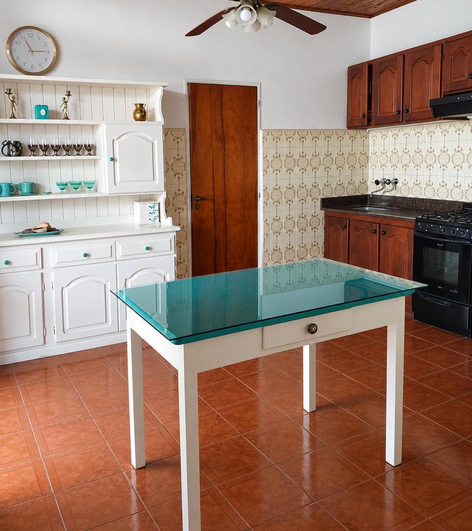 Foto de Casa en Venta en Zárate | 6 Ambientes, 251,55 m² y 2 Dormitorios, imagen 2