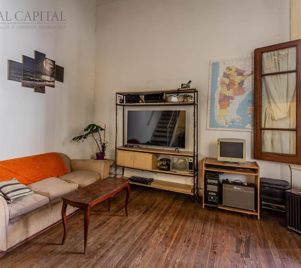 Departamento en Barrio San Nicolas, Oportunidad! 5