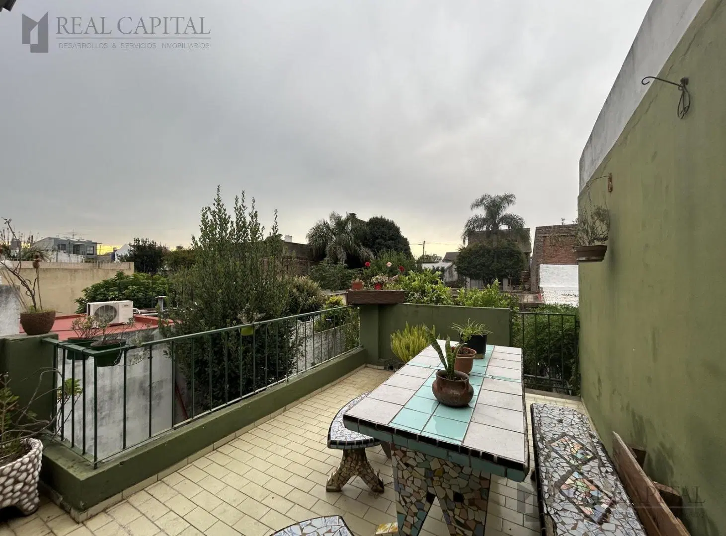 PH 4 AMBIENTES CON TERRAZA Y COCHERA EN BALLESTER 2