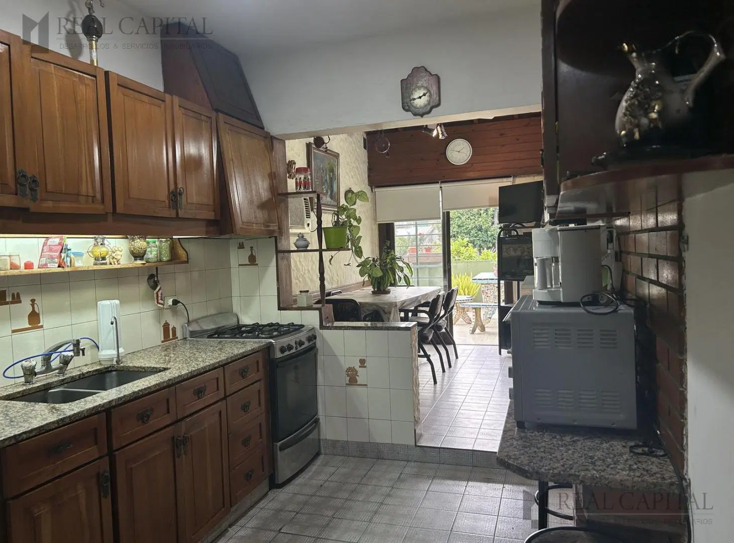 PH 4 AMBIENTES CON TERRAZA Y COCHERA EN BALLESTER 3