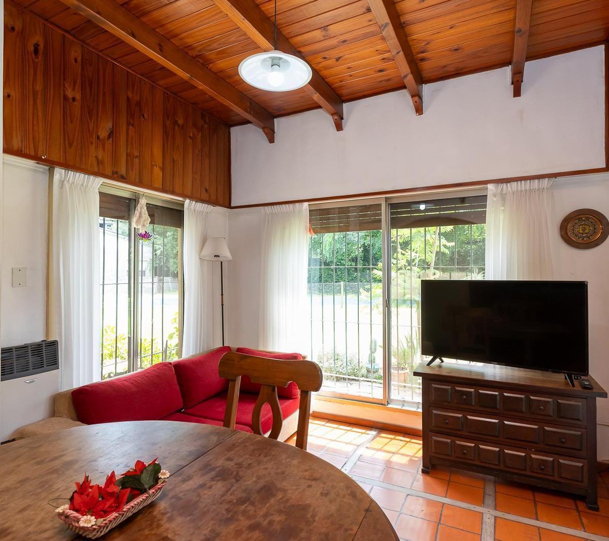 Foto de Casa con gran terreno en Pacheco, imagen 4