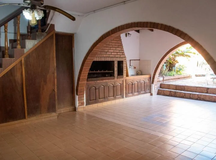 Foto de Venta Casa 8 ambientes en Posadas, imagen 1