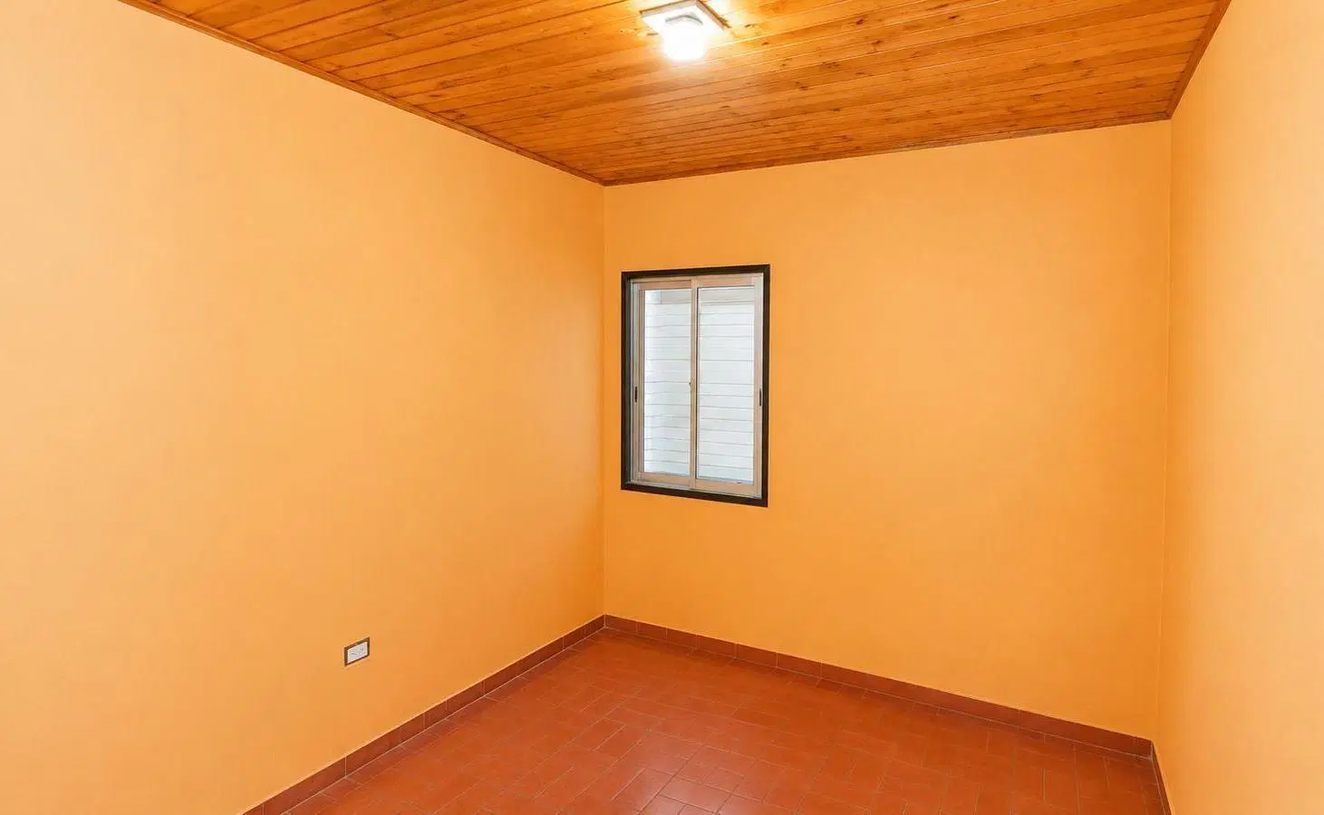 Casa en venta B° 100 Viviendas, Aristóbulo del Valle 5