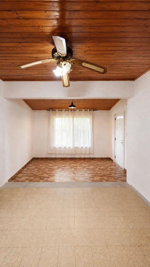 Foto de Casa en venta B° 100 Viviendas, Aristóbulo del Valle, imagen 3