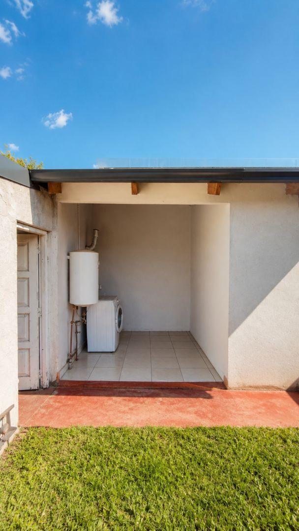 Foto de Casa en venta en barrio hospital, Aristóbulo del Valle, imagen 4