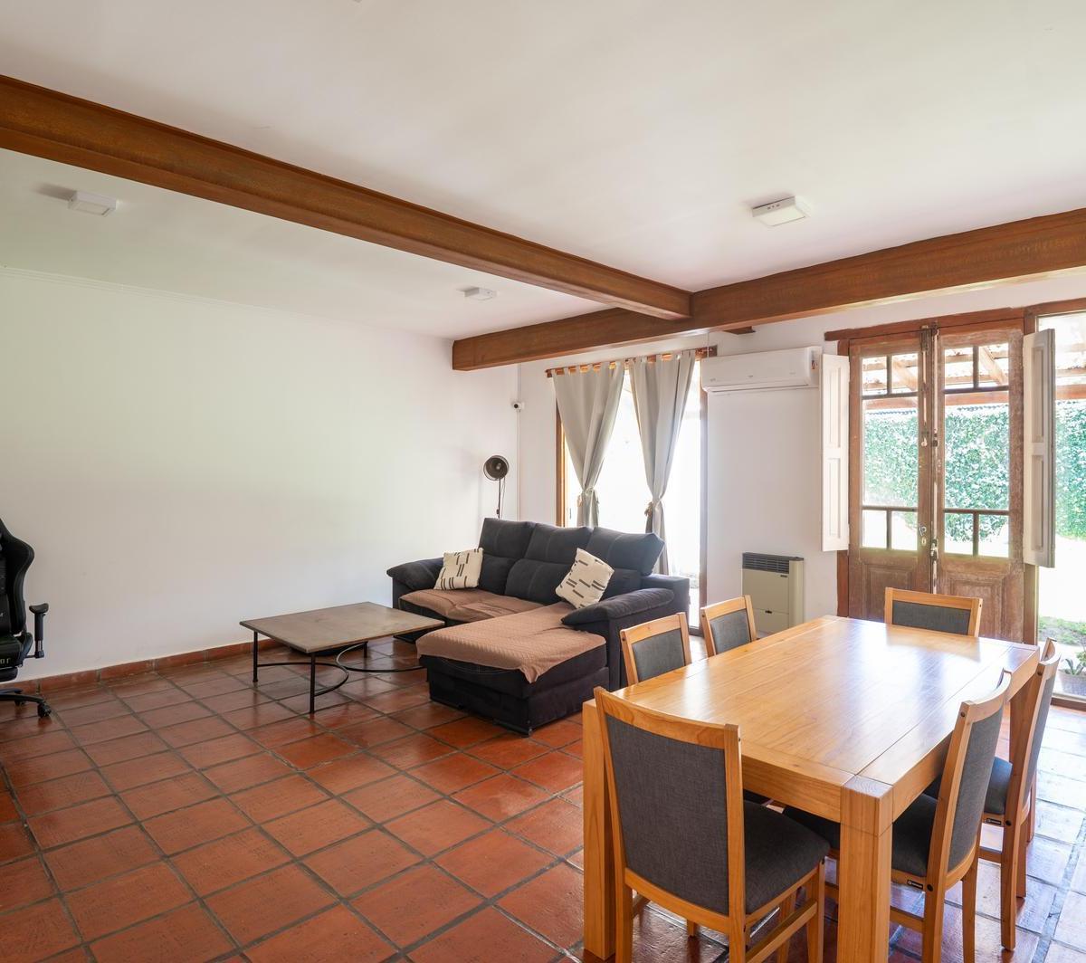 Casa en Venta Tres Dorm. en Junin Centrica 1