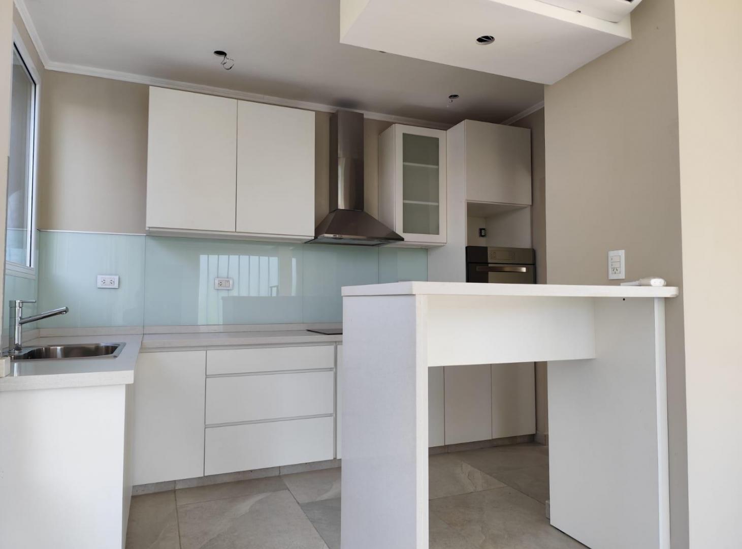 Foto de Duplex en venta tres dormitorios en barrio privado Costa Verde en Junin, imagen 4