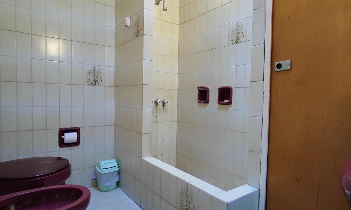 Venta - Casa - 5 Amb - Hurlingham 3