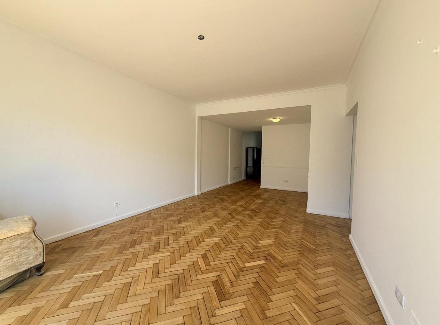 DEPARTAMENTO 3 AMBIENTES CON BALCÓN – BARRIO NORTE