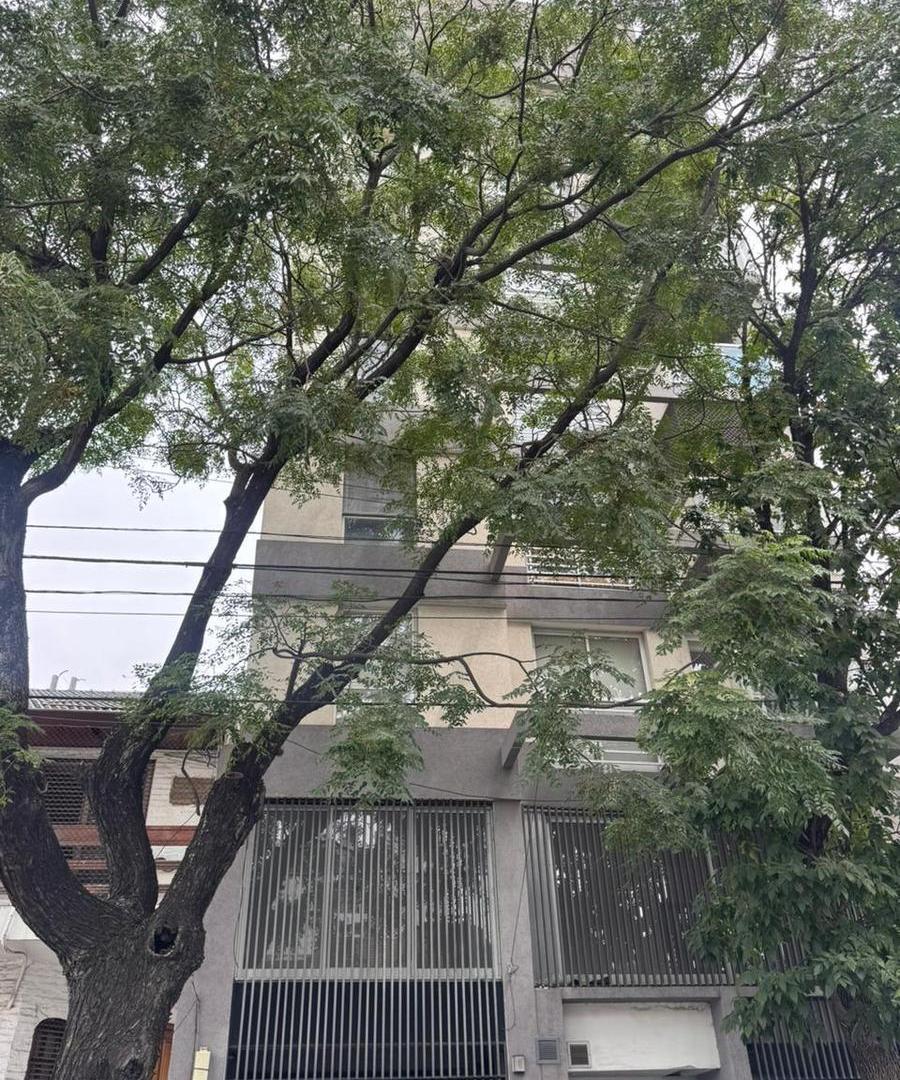 Departamento mono ambiente flores