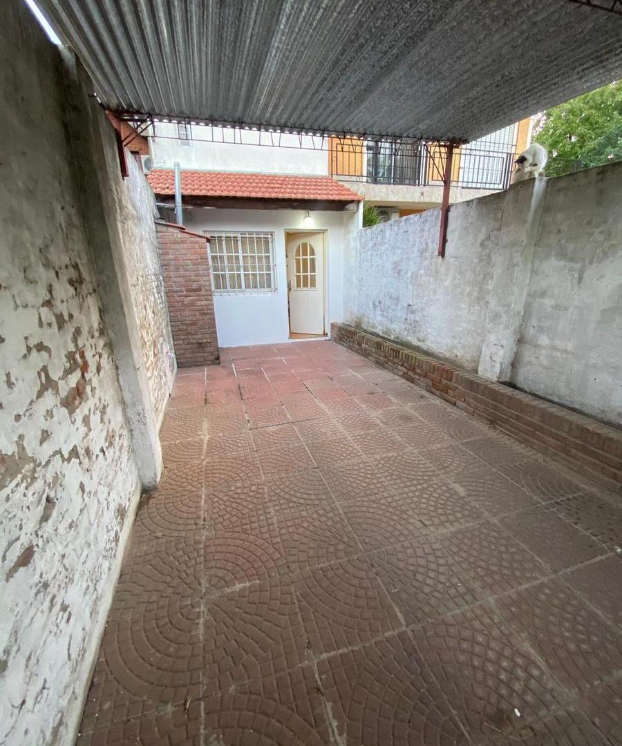ALQUILER PH 2 1/2 ambientes en Villa Adelina con cochera