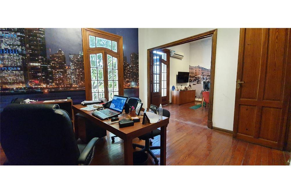 Foto de VENTA EDIFICIO EN LOTE PROPIO CON OFICINAS VILLA CRESPO, imagen 4