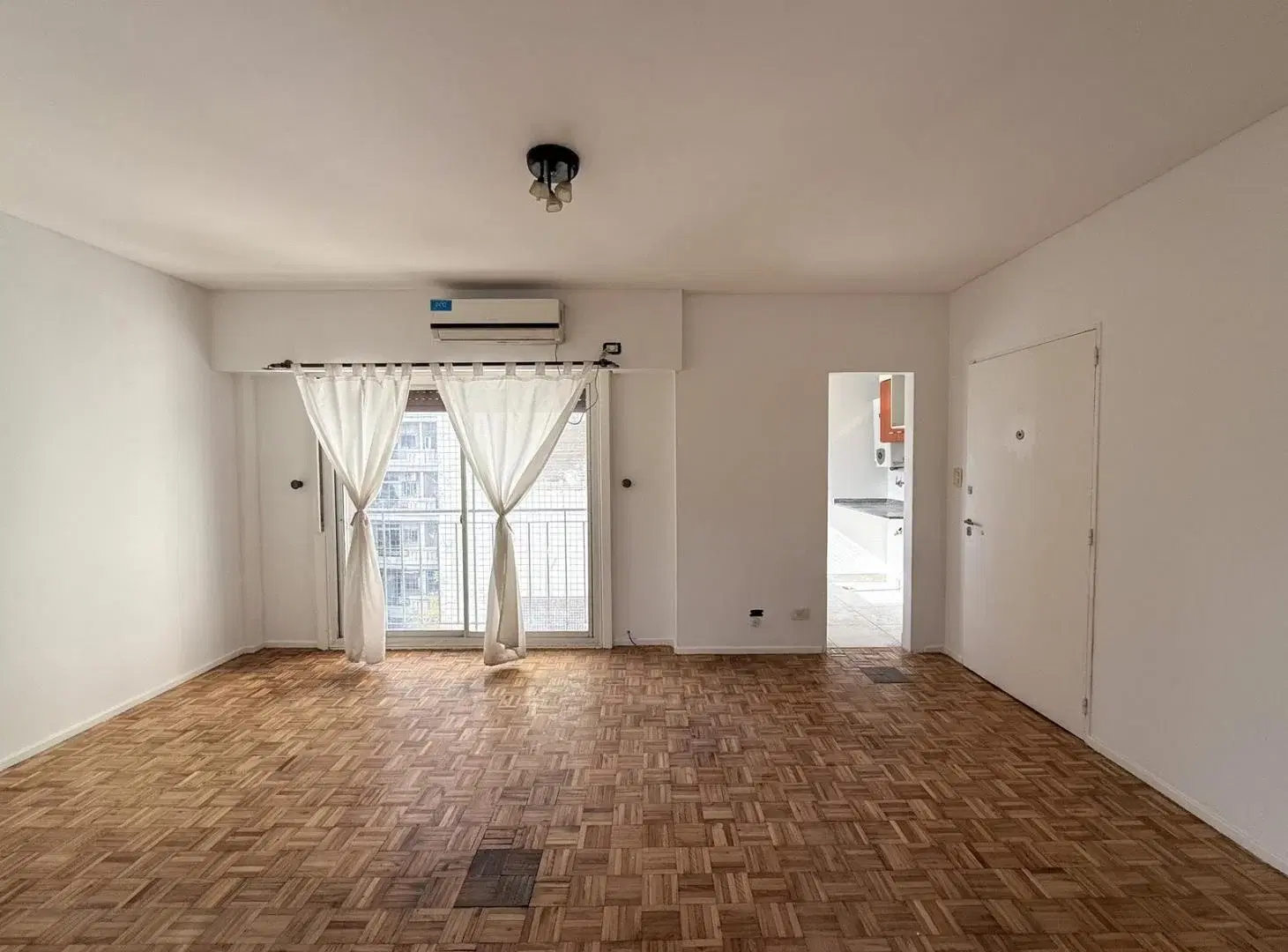 Venta Departamento 3 ambientes super luminoso 3