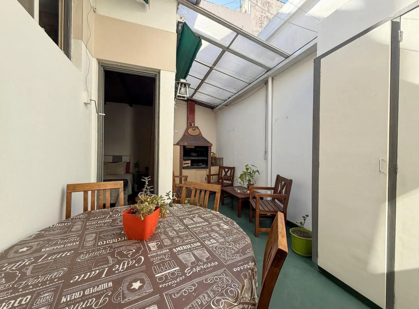 VENTA PH - 2AMB - C/PATIO Y PARRILLA -  VILLA URQUIZA 2