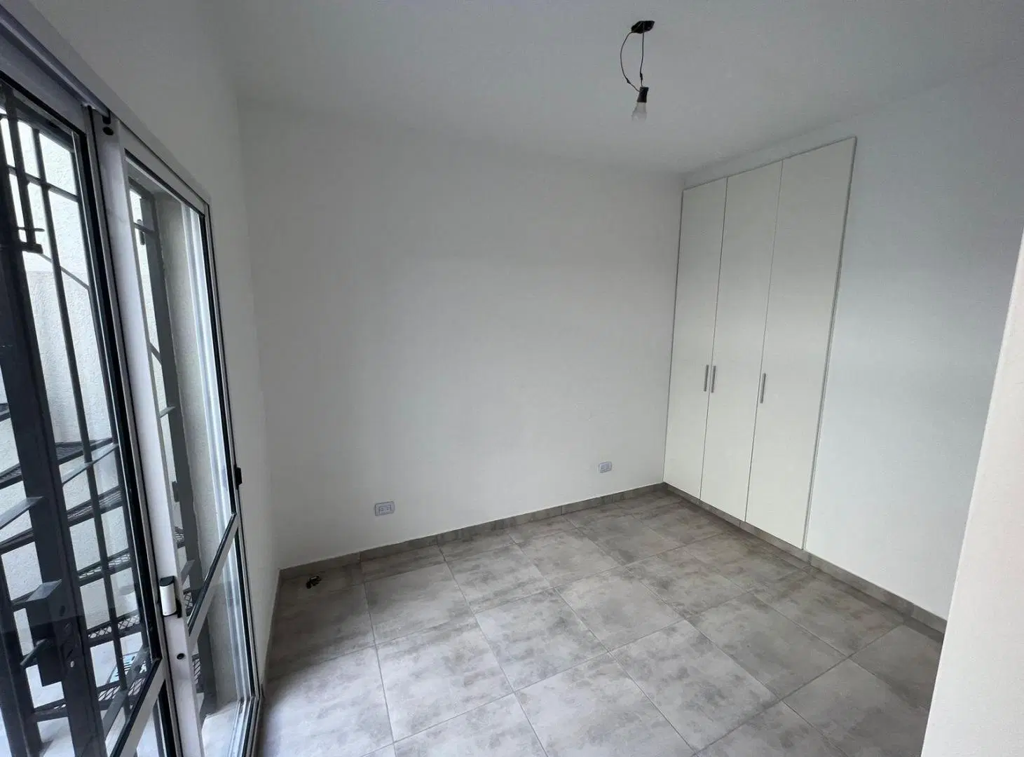 VENTA DEPARTAMENTO DOS AMBIENTES CASEROS PATIO Y TERRAZA APTO CREDITO 2