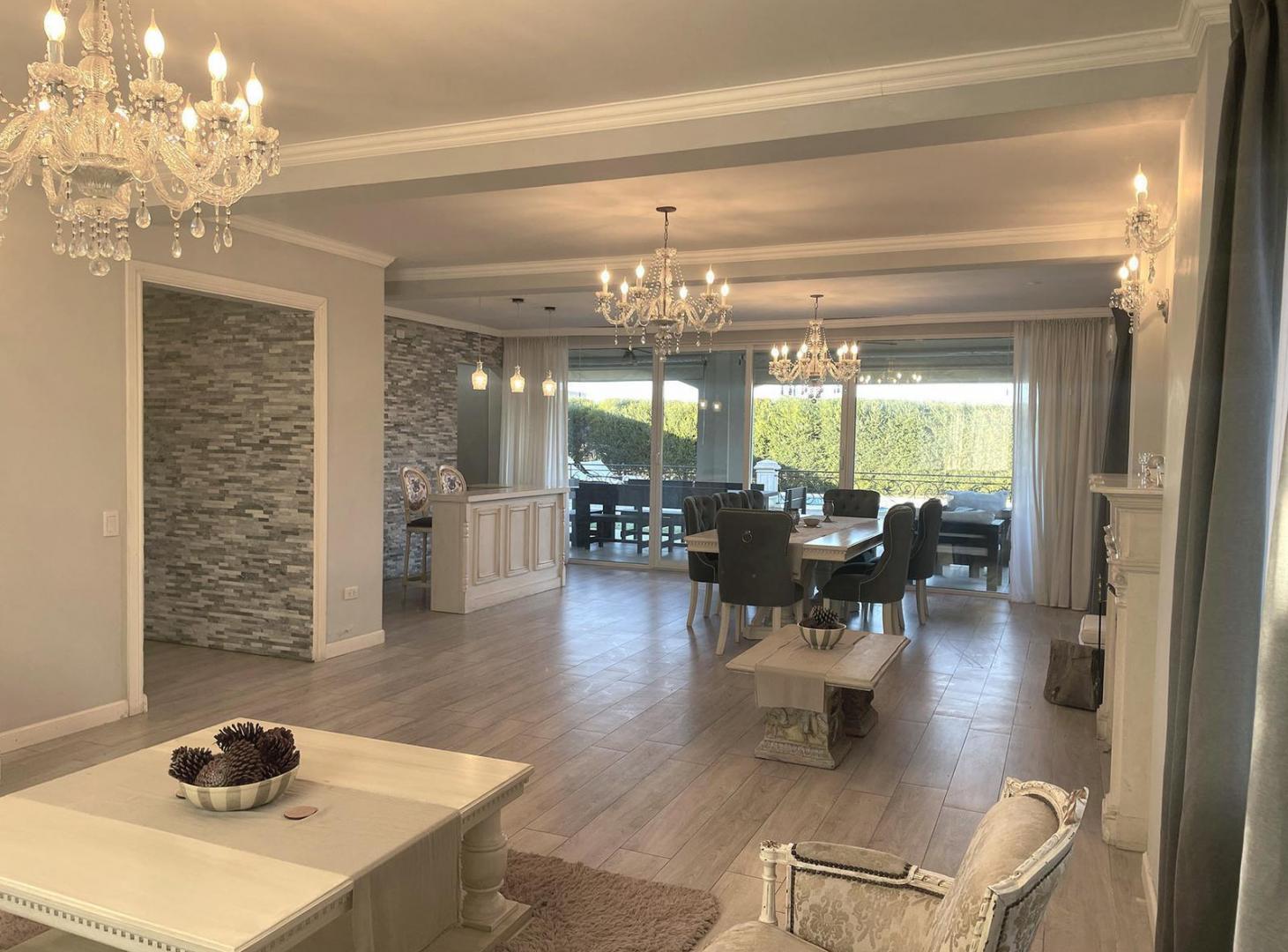 VENTA CASA ESTILO FRANCÉS - MASCHWITZ - B° M. BELGRANO