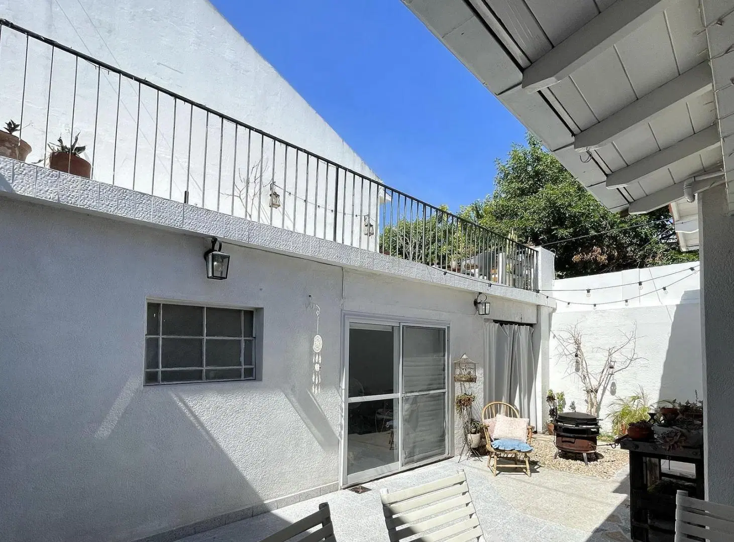 Casa 3 dormitorios c/ patio y terraza - Olivos 8