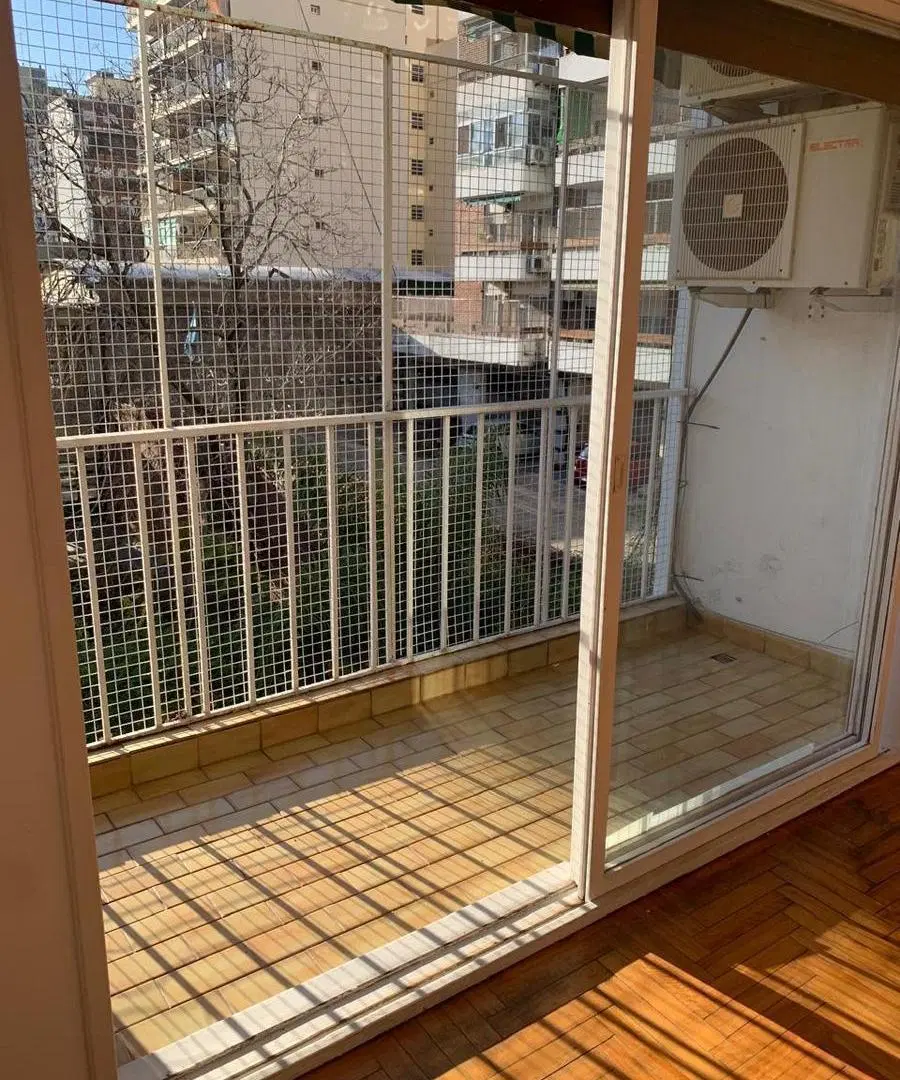 Departamento en  Venta Belgrano 4 ambientes con Balcón contrafrente 4