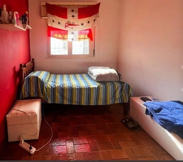 Venta Casa  2 plantas en Florencio Varela 3