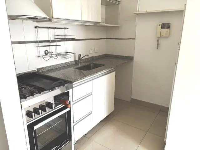 ALQUILER DE DEPARTAMENTO  2 AMBIENTES CON BALCON EN MONTE CASTRO 2