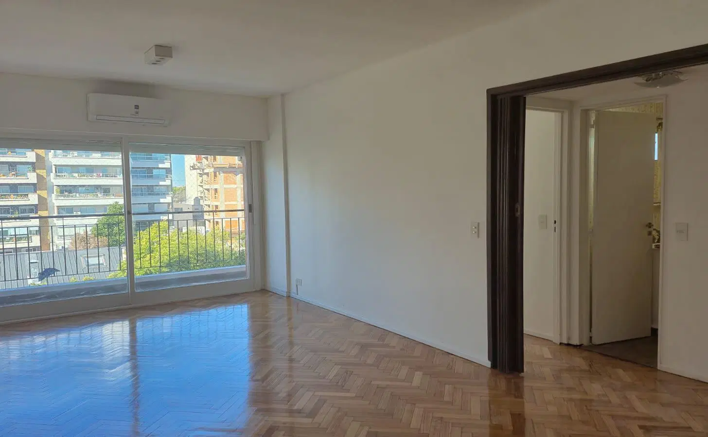 Alquiler departamento  3 Ambientes en Devoto con Cochera 3