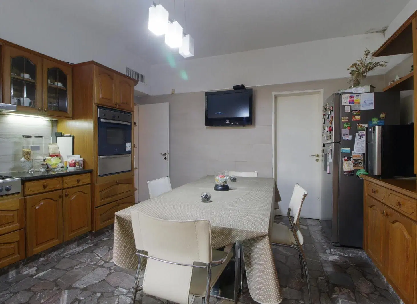 Venta Casa 5 ambientes en Velez Sarsfield, patio y cocheras 4