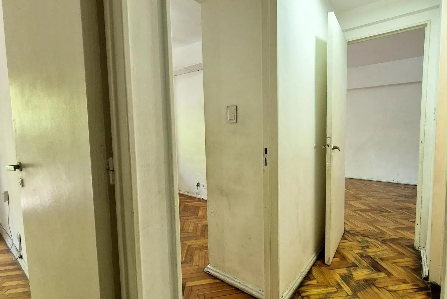 Venta departamento 4 ambientes balcón corrido con dependencias de servicio 5