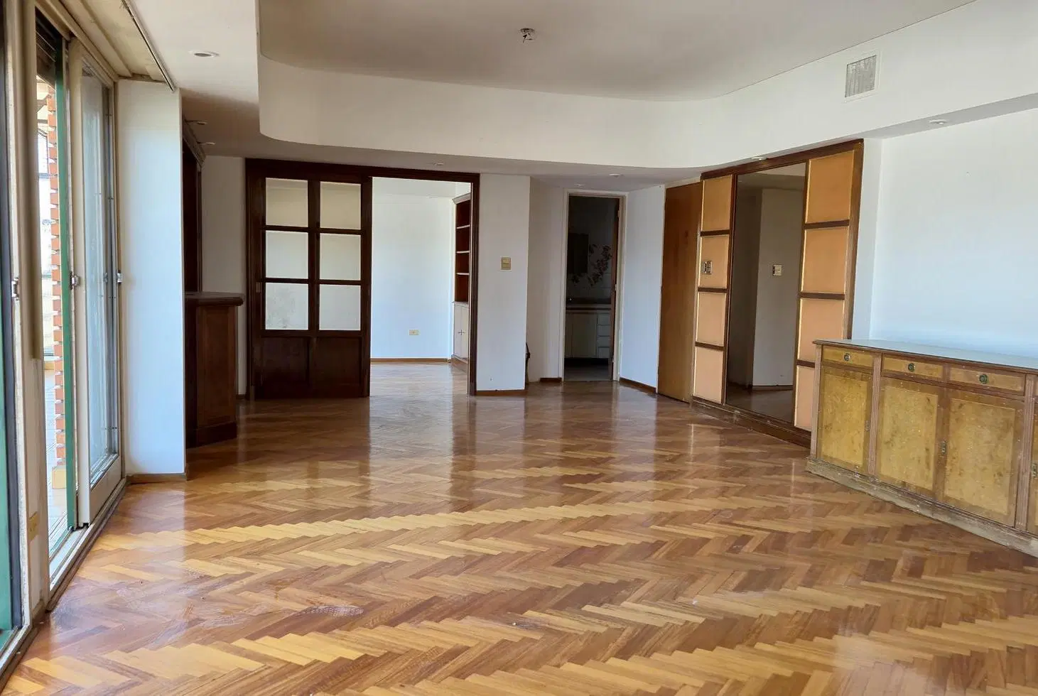 Venta 4 ambientes en Congreso cochera, balcón, escritorio y dependencias 2