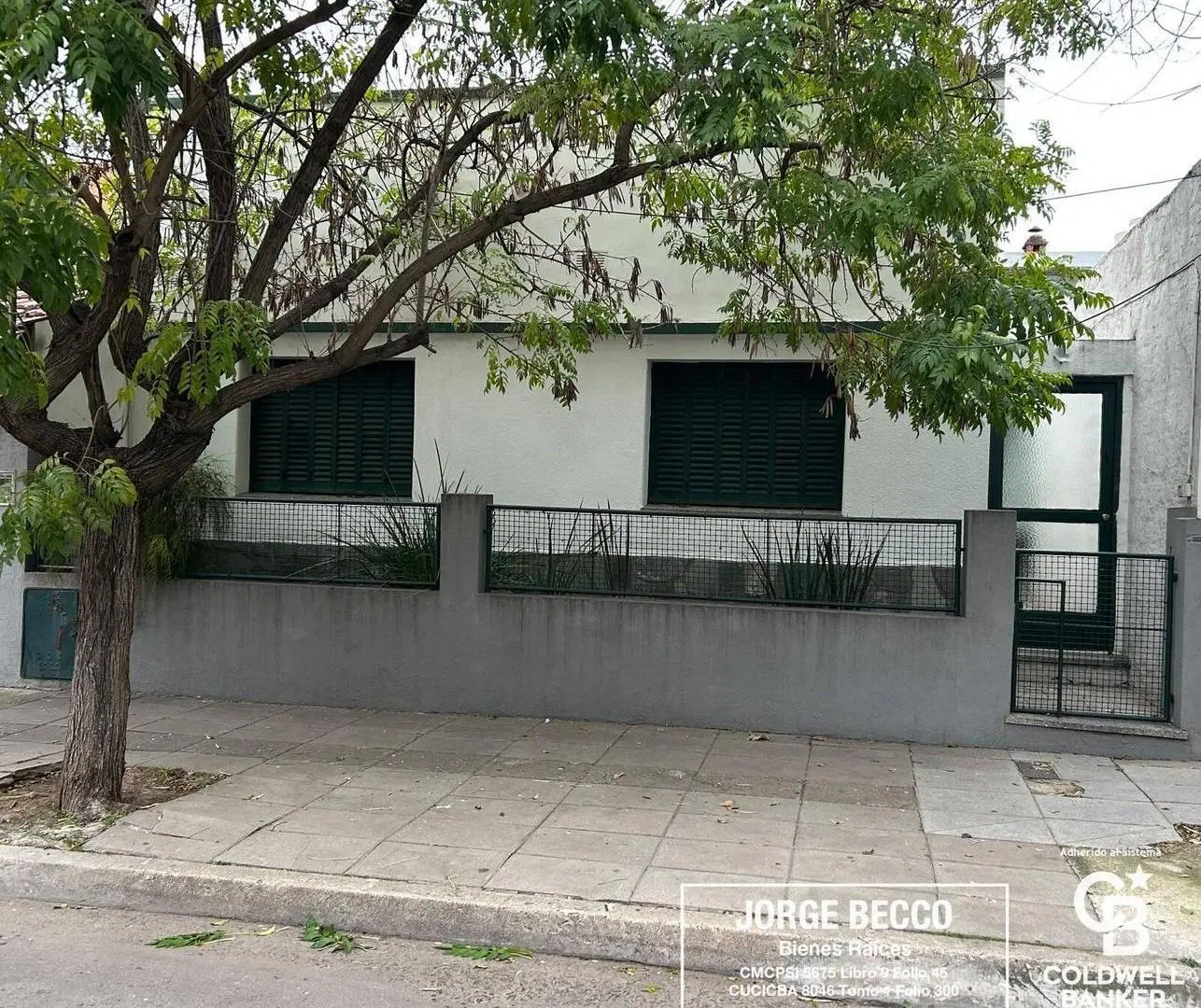 Casa en venta 4 ambientes en Florida con patio y terraza 2